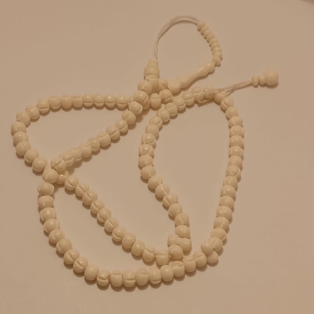 Camel Bone Tasbeeh | Onth ki hadion ki Tasbih | 100 Beads | 8mm