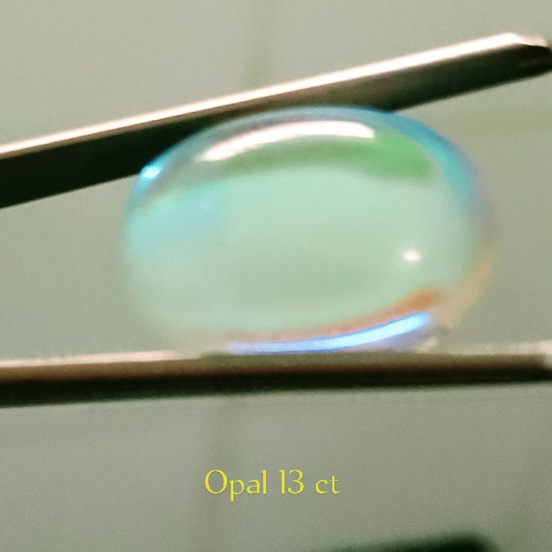 Water Opal ( Moothi) | Yellowish White Opal | 10-16 Carats