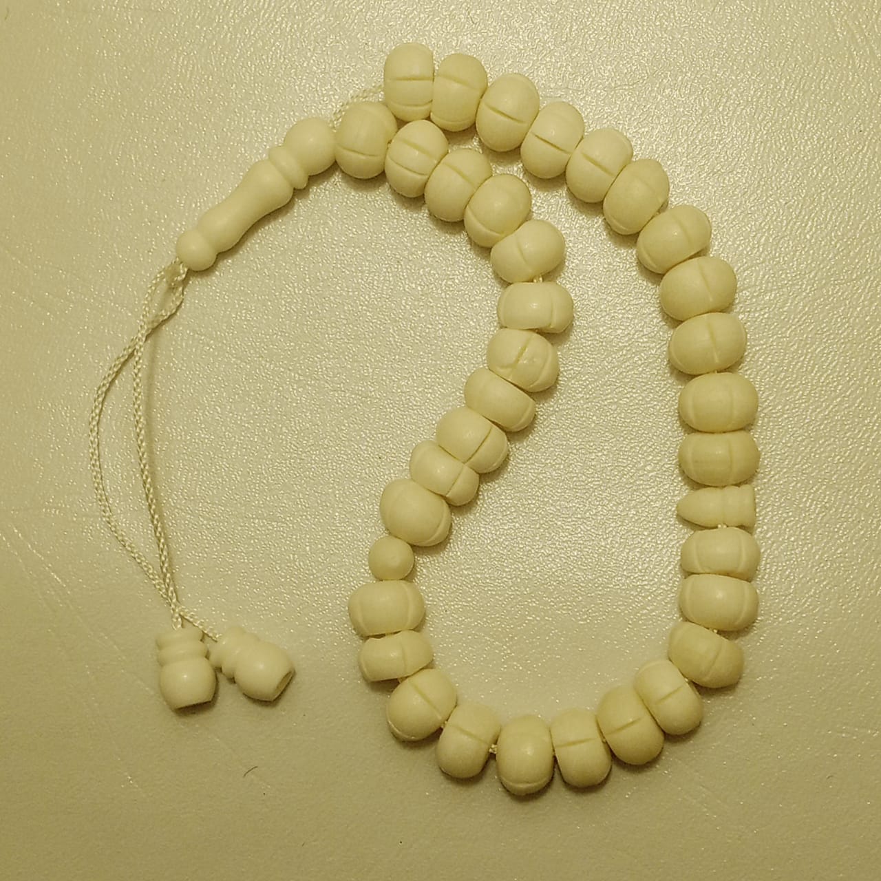 Camel Bone Tasbeeh | Onth ki hadion ki Tasbih | 33 Beads | 12 mm
