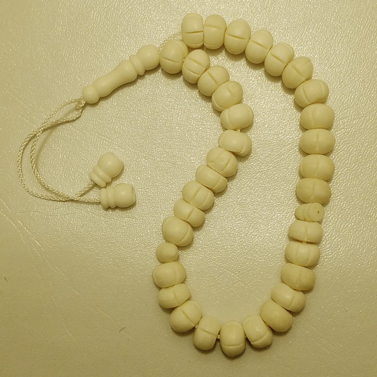 Camel Bone Tasbeeh | Onth ki hadion ki Tasbih | 33 Beads | 12 mm