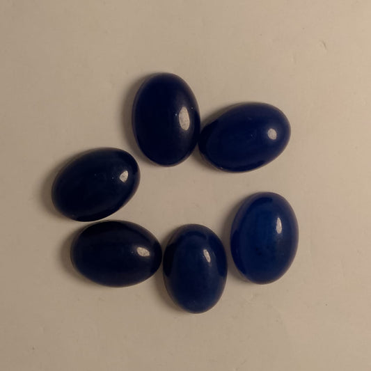 Neelam (Blue Stone) | Cabachon cutting | 6-15 Carats