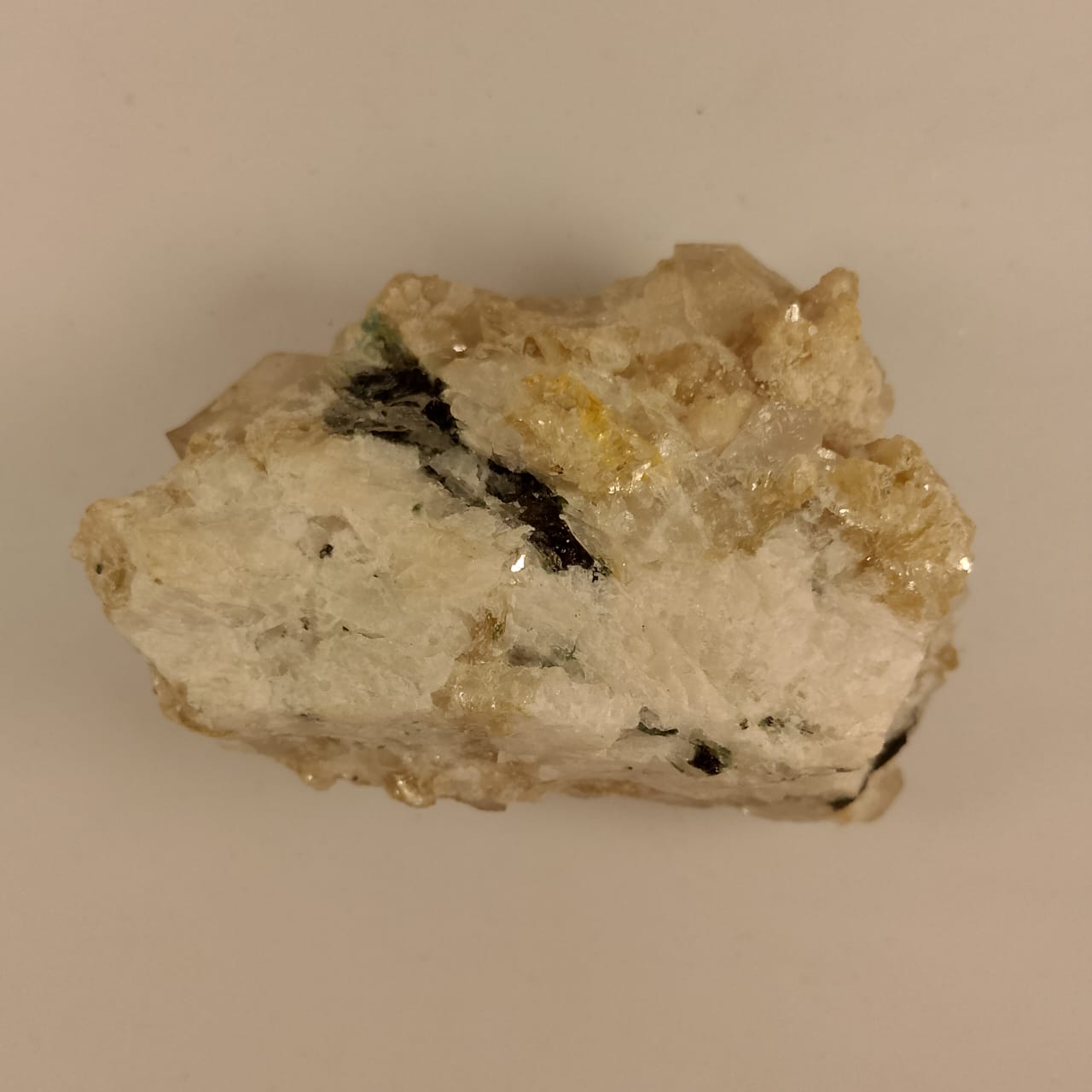 Specimen 17 | 1230 carats | Rs 45 per ct.