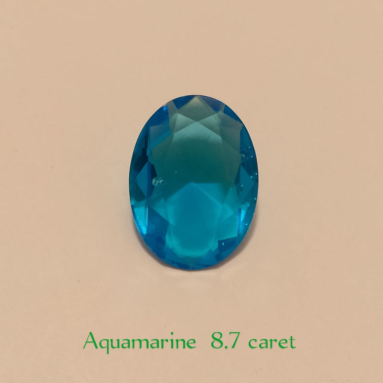 Aquamarine stone | Step Cutting | Vitreous Light Blue