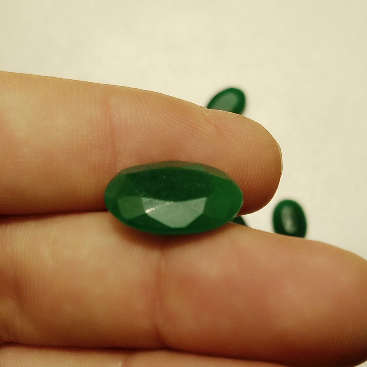 Zamrud | Step Cutting | Vitreous Dark Green color