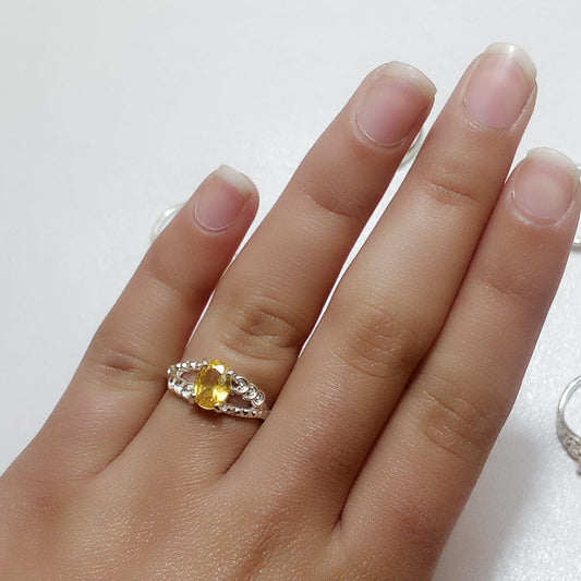 2 Carats Pukhraj Female Ring | Step Cut | CODE P11