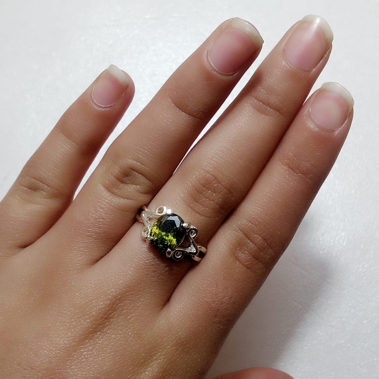 4 Carat Emerald Female Ring | Step Cut | Zamrud Ring