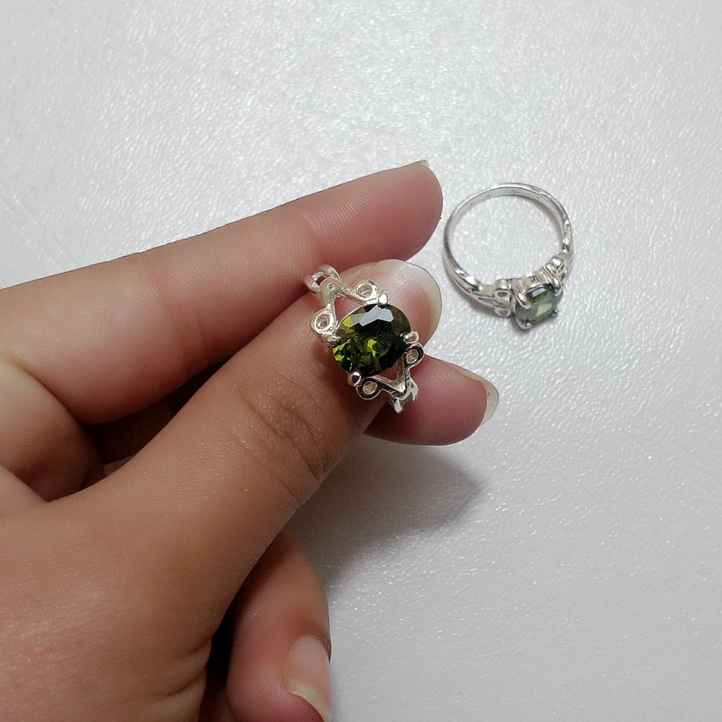 4 Carat Emerald Female Ring | Step Cut | Zamrud Ring