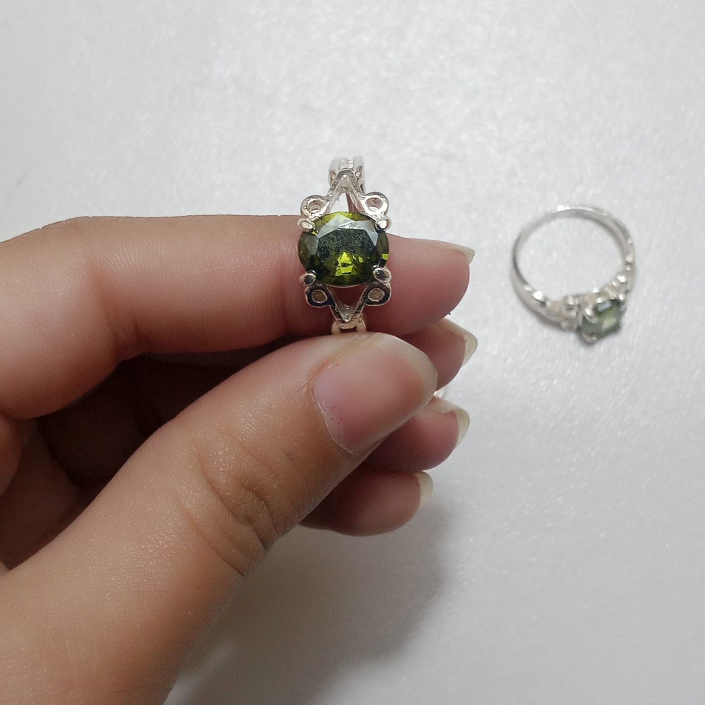 4 Carat Emerald Female Ring | Step Cut | Zamrud Ring