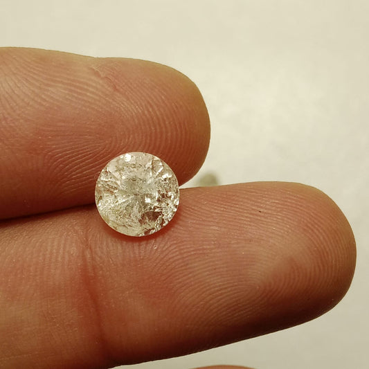 White Pukhraj | White Sapphire | Diamond Cut